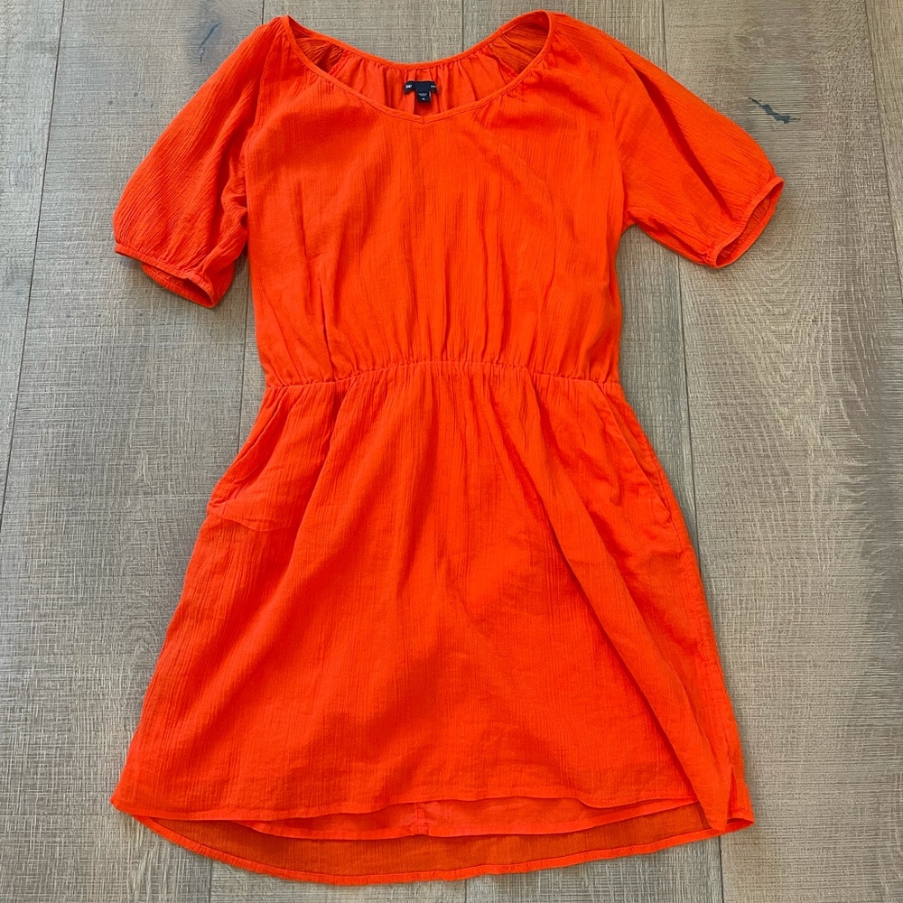 Gap dress with pockets